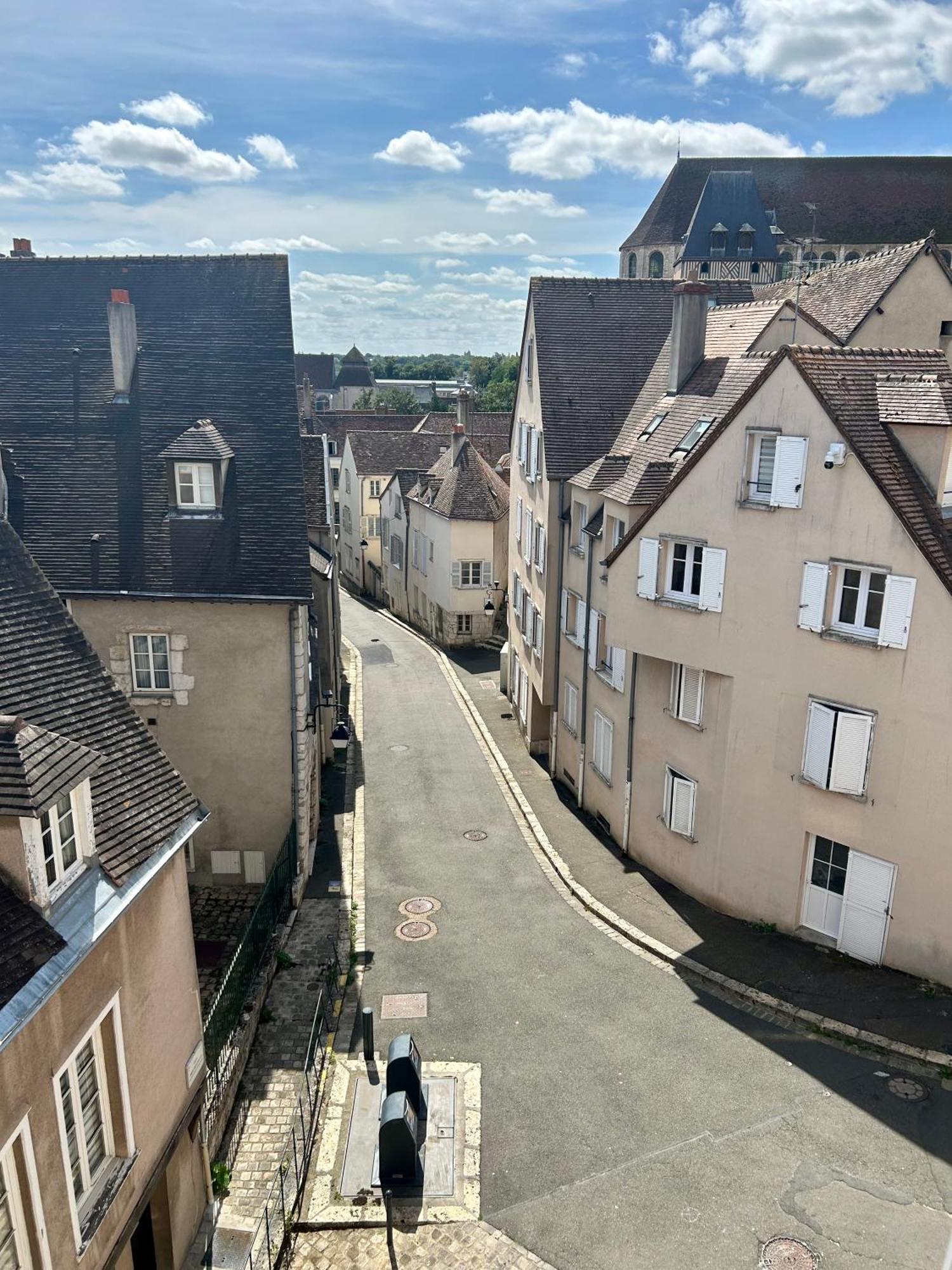 L Ecuyer Appartement Au Coeur Du Quartier Historique Chartres Eksteriør bilde